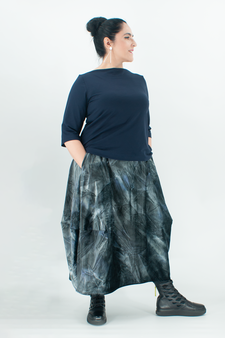 Blauer Ballonrock aus Baumwollsamt mit Batikmuster