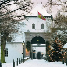 CHRISTMAS AND VINTAGE OP KASTEEL DAELENBROECK