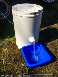 die Wäscheschleuder hilft beim Waschen und Trocknen von Wäsche im Wohnmobil