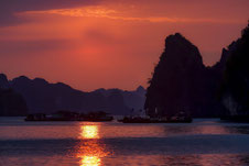 Nationalpark Halong-bay,sunset,Vietnam,asia
