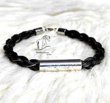 Armband aus Pferdehaar-S10-rund geflochten mit Hülse und Gravur-Karabinerverschluss-Silber