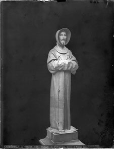 Estatua de san francisco, catedral de Toledo, J. Laurent 1.869 Usando Luz eléctrica 
