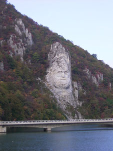 Felsskulptur Decebalus Rex an der Donau