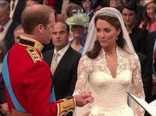 Robe de mariée en dentelle de Caudry