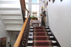 Treppe zum "Zimmer 10" Elvis-Hotel Grunewald, Bad Nauheim