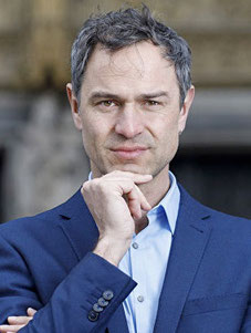 Dr. Daniele Ganser, Schweizer Historiker und Friedensforscher