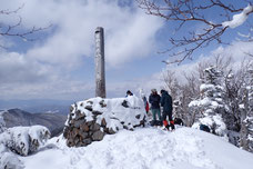 甲武信ヶ岳 残雪期 登山 ガイド