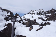 北八ヶ岳　三ツ岳　雪山　ラッセル　ワカン歩行　ガイド