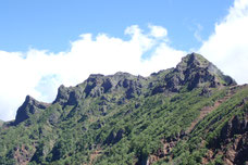 硫黄岳～赤岳　登山　テント泊ツアー