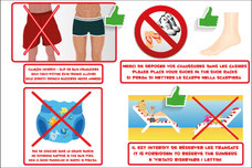 Panneaux et adhésifs avec les interdictions piscine avec caleçons interdit, slip de bain obligatoire, chaussures interdits et pieds nu obligatoire, pas de couches dans la piscine et interdit de réservées les transats