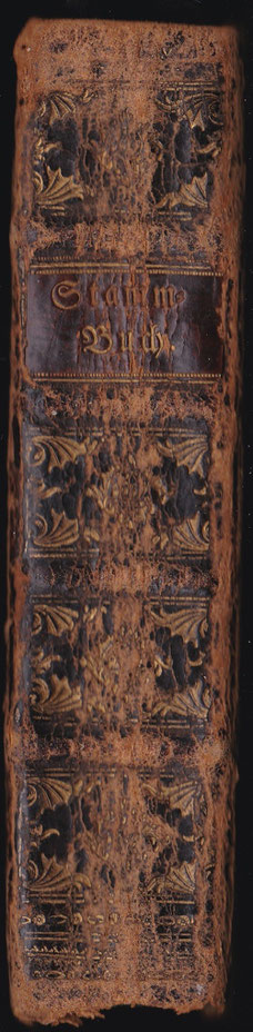 Buchrücken des Stammbuches