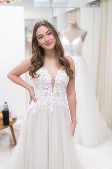 Wedding dress shop near Ramstein Air Base and the Kaiserslautern Military Community.