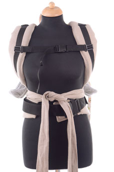 Adjsutable Half Buckle baby carrier by Huckepack