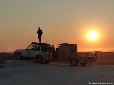 Sonnenuntergang auf der Abraumhalde in Uis