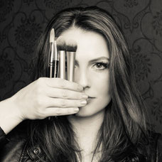 Arijeta Mulliqi/Make-Up Artist
