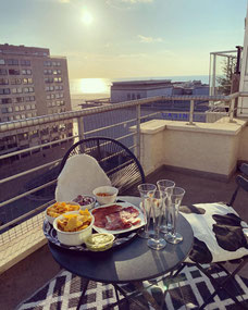 Terrase de l'appartement avec vue sur mer