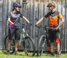 e-Mountainbike Zubehör kaufen in der e-motion e-Bike Welt Bern