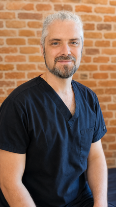 Praticien shiatsu reiki fascia constellations familiales do-in qi gong Toulouse