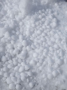 Neige roulée ou graupel (photo Ugo)