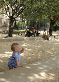Paris Playground Notre Dame