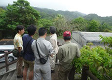 父島農地ネコ捕獲現場視察