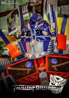 animation robot optimus prime , mascotte , transformers , 