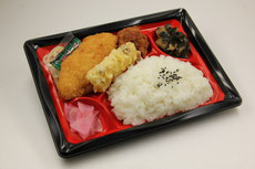 白身フライ弁当　　　￥570
