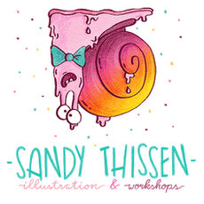 Schnecke mit Regenbogenhaus hängt an der Decke. Witzige Illustration von Sandy Thißen