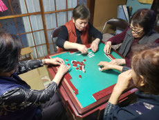 夢ぽけっとの会：健康マージャン交流の様子