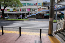 県道21号線横断歩道01　写真