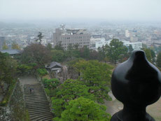 どこの城も高いので市街地が望める。