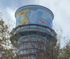 photo d'une fresque sur un château d'eau, peint par Coron à Drusenheim, Alsace, Grand Est