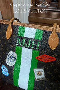 designer tas met geschilderde patches