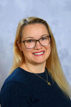 Daniela Suchanek, Prof. Dipl.-Päd.