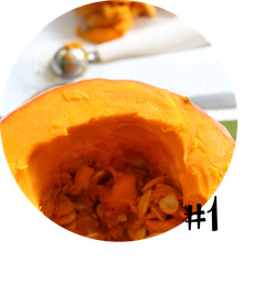 Bild: Rohkostplatte mit Kräuterquark aus dem Kürbis, herbstliches und schnelles Kürbisrezept, gefunden auf Partystories.de