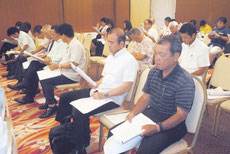 2015年度事業計画などを承認した市観光交流協会の総会(21日午後)