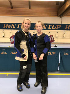 Hanna Herlitz und Lea Pscheidl