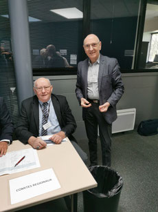 Ici, à l'ouvrage Gérard BRICHET et Lionel JULIEN