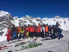 Skiteam Gruppenfoto Skiausflug 2019, Skiteam des SV DJK Heufeld, nach Schlick 2000 im Stubaital.