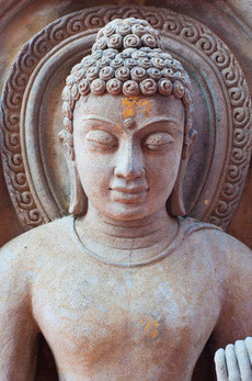 Die drei Pfeiler: Buddha, Dhamma, Sangha