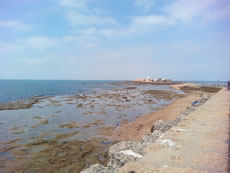 Camino al Faro. Cádiz