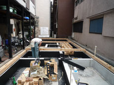 台東区 木造3階建て耐火建築物 土台引き画像3