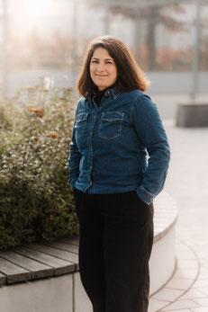Aynur Colak