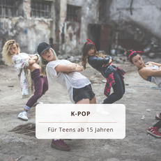 Teenager und Jugendliche tanzen K-Pop und Hip Hop in der Tanzschule Dance Inn Hattingen an der Ruhr.