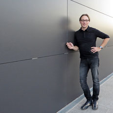 Building facade clad in Neolith sintered stone panels in Valencia