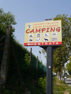 Einfahrt zum Campingplatz kurz vor Verona