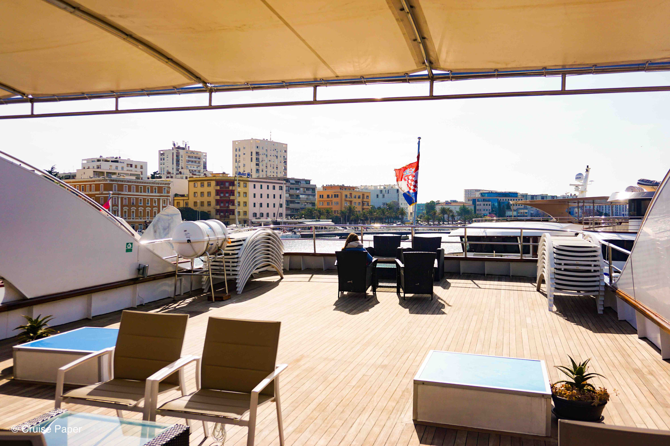 MS Olmissum Sonnendeck