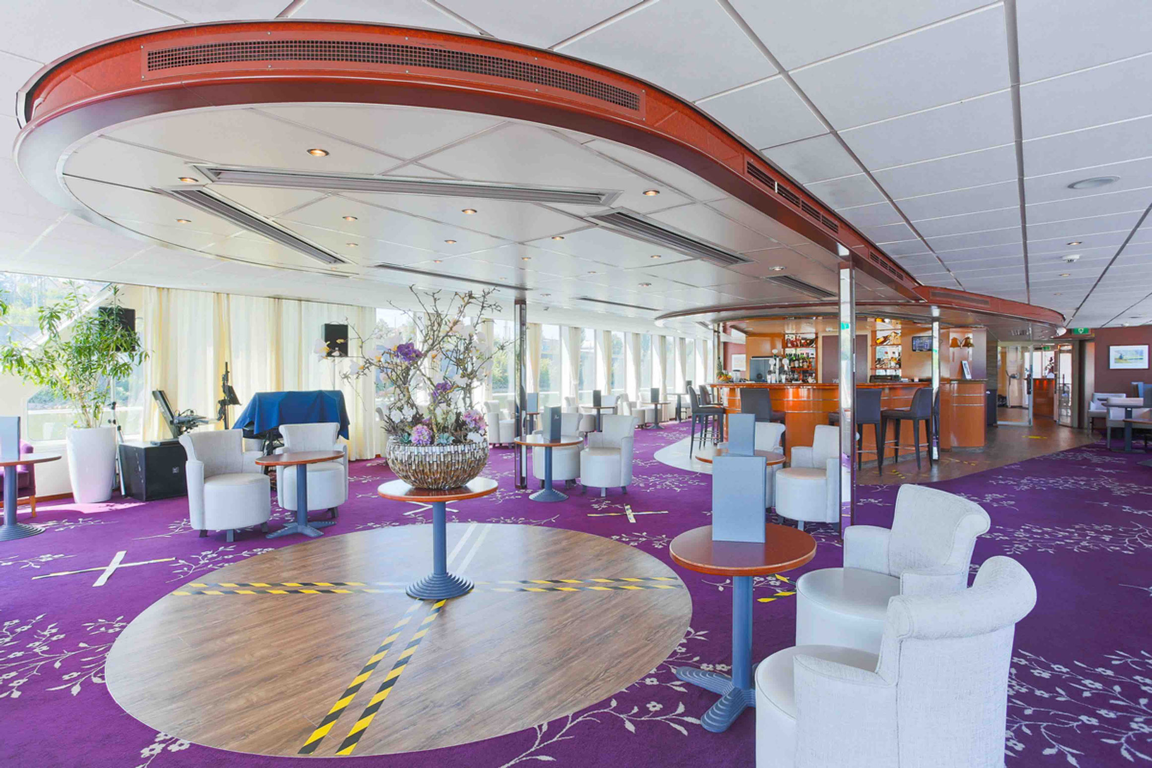MS SE-MANON Panorama Lounge