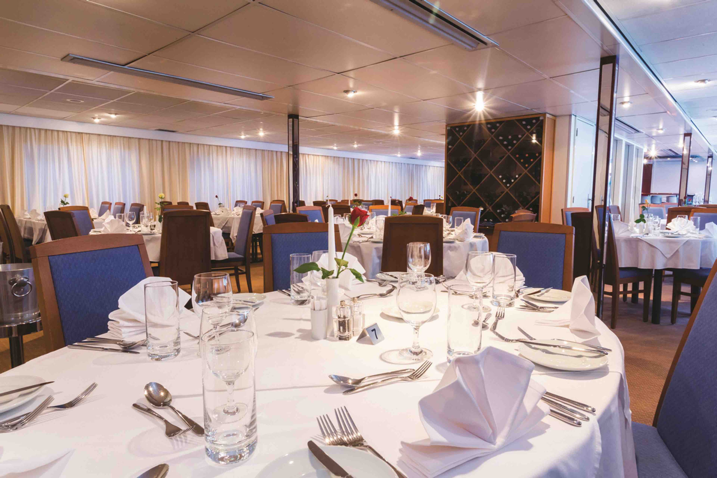 MS SE-MANON Panorama Restaurant