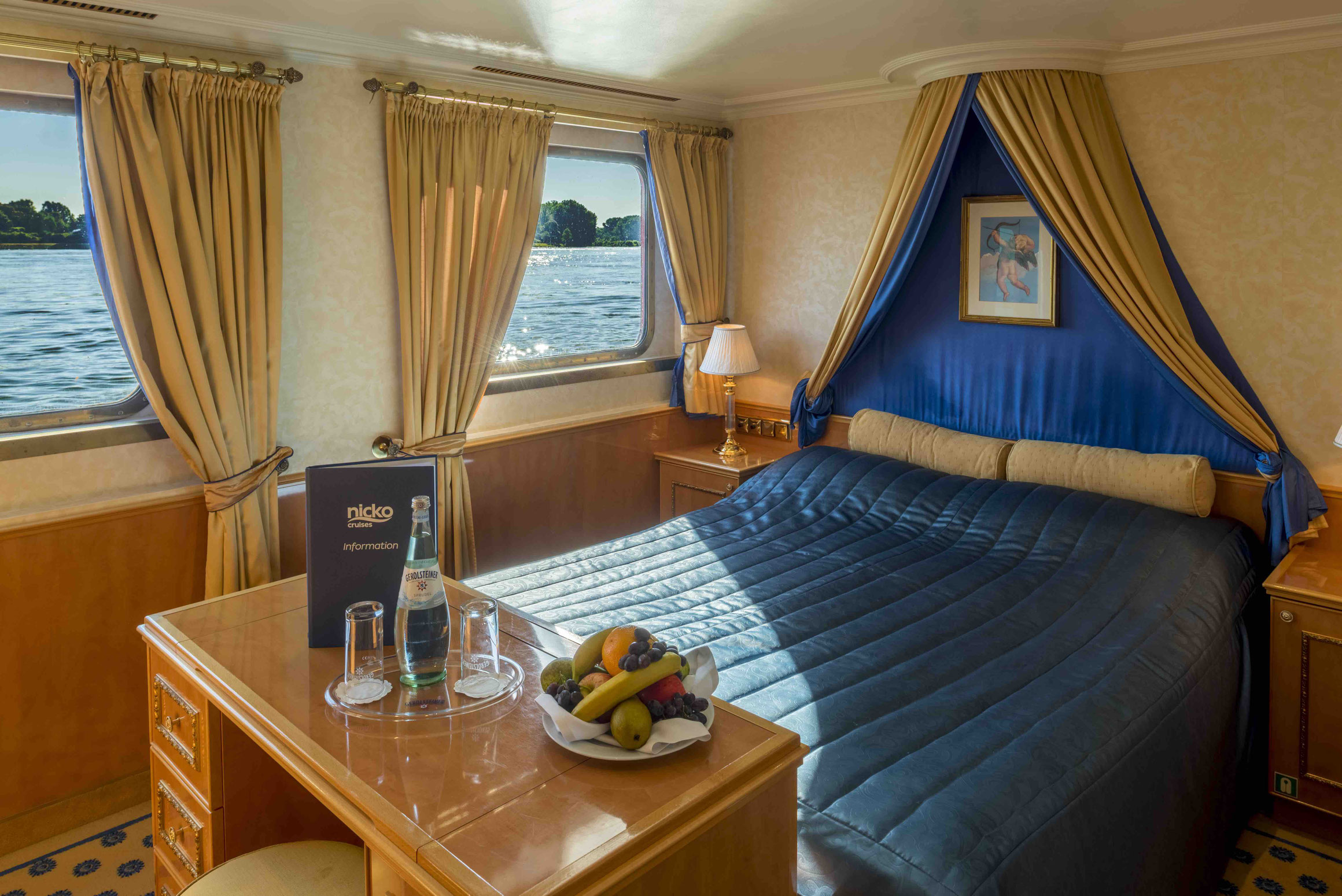 MS Casanova Deluxe-Außenkabine mit Aussichtsfenster